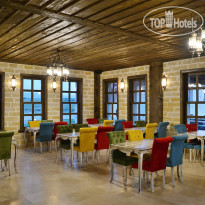 Elevres Stone House Hotel 