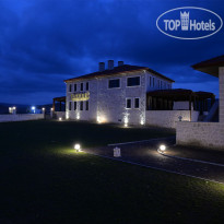 Elevres Stone House Hotel 