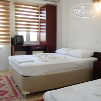 Selina Hotel