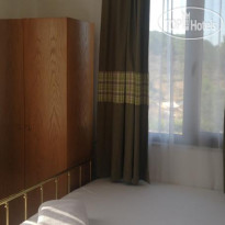 Mr.Zeus Hotel 