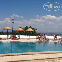 Mr.Zeus Hotel 