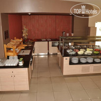 Ramada Mersin Ресторан