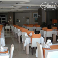 Ramada Mersin Ресторан
