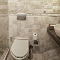 Assos Behram Hotel