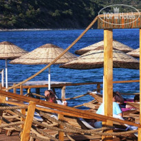 Assos Behram Hotel