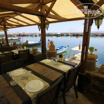Assos Behram Hotel