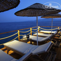 Assos Behram Hotel