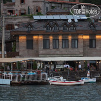 Assos Behram Hotel