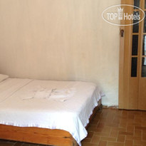 Bronz Motel 
