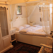 Assos Bohemian Hotel