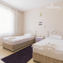Ispinoz Gokceada Pension 
