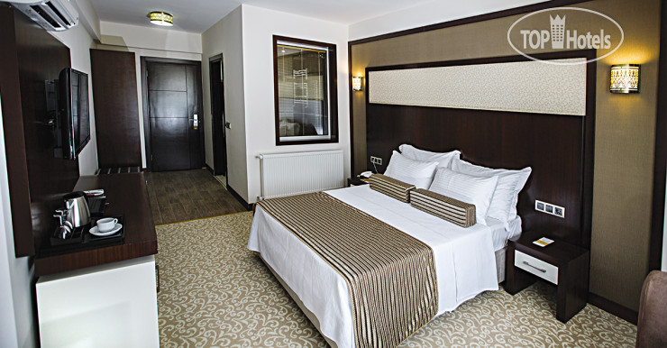 New photos from tourists Lavin Hotel