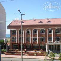 Uzunkum Hotel 