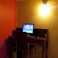 City Hotel