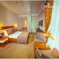 Dies Hotel