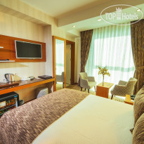Dies Hotel
