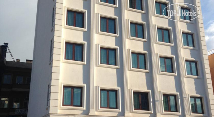 Hotelier's photos New Tigris 3*