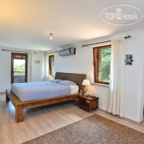 Zephyros Hotel