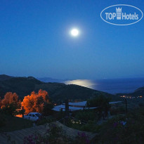 Zephyros Hotel