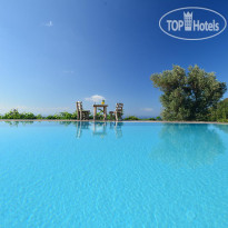 Zephyros Hotel