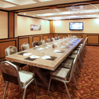 Arya Hotel