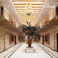 Arya Hotel