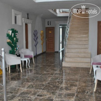 Tum Trio Hotel Отель