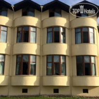 Gunbatimi Hotel