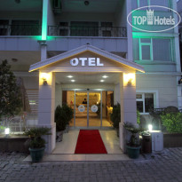 Dolphin Hotel