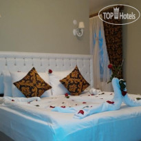 Egas Hotel 