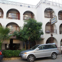 Yaka Hotel 