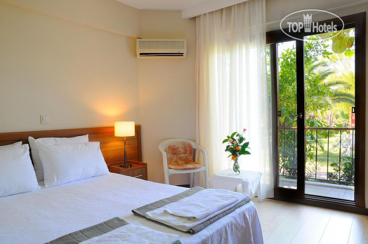 New photos from tourists Hasirci Crescent