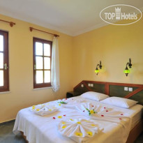 Grenadine Lodge