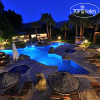 Grenadine Lodge
