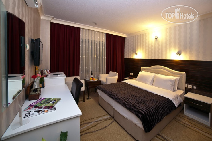 New photos from tourists Envoy 