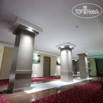 Grand Corner Boutique 