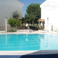 Residence Linda Hotel Бассейн