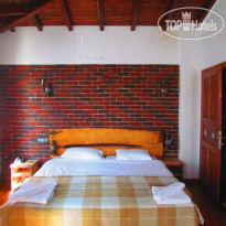 Amazon Petite Palace Hotel