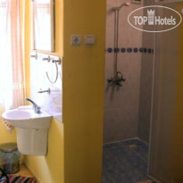 Anz Guest House Ванная комната