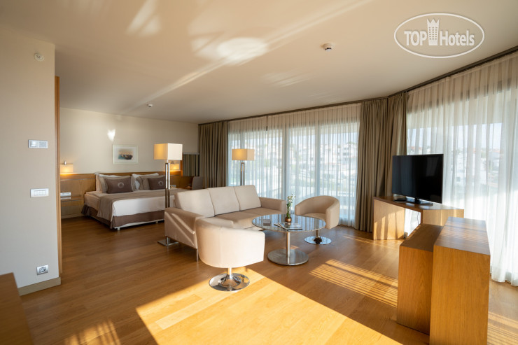 Hotelier's photos On Live Hotel 5*