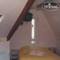 Ferry Emeraude Hotel 