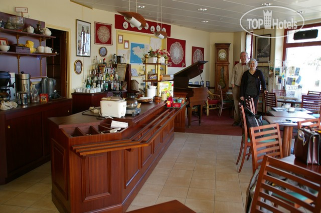 New photos from tourists Ferry Emeraude Hotel 