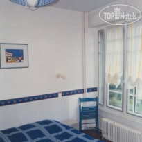 Ferry Emeraude Hotel 