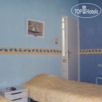 Ferry Emeraude Hotel 