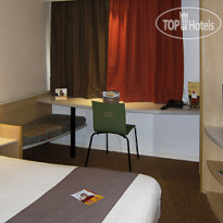 Ibis Auray 