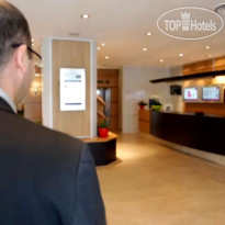 Mercure Rennes Centre Gare Рецепция