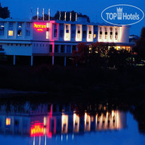 Mercure Nevers Pont de Loire 