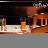 Mercure Nevers Pont de Loire Терраса-бар