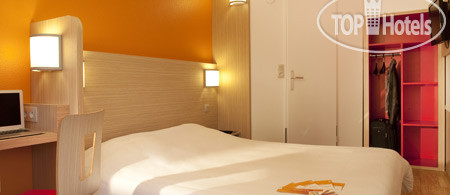 New photos from tourists Premiere Classe Auxerre 1*