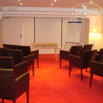 Qualys-Hotel Almoria 